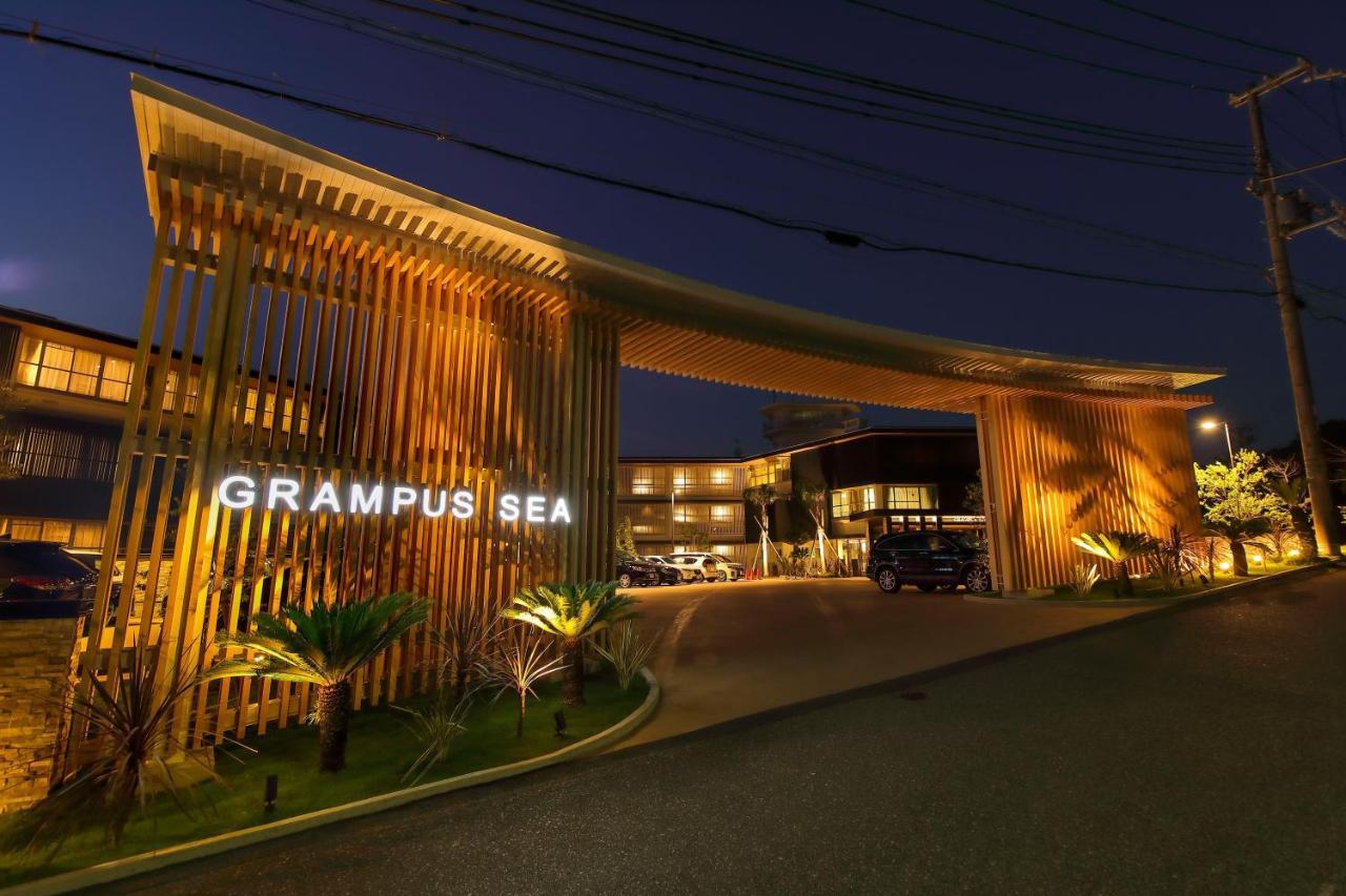 Grampus Sea Hotel Shirahama Bagian luar foto
